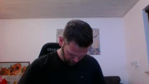 Snapshot of gottalop chatting on 05-01-26, 10:25 gottalop online show from 05-01-26, 10:25