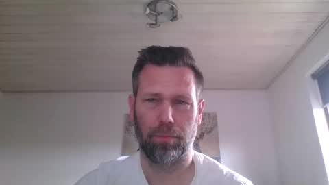 Snapshot of gottalop chatting on 05-11-26, 04:04 gottalop online show from 05-11-26, 04:04