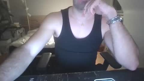 goura2000 online show from 02-21-26, 09:49