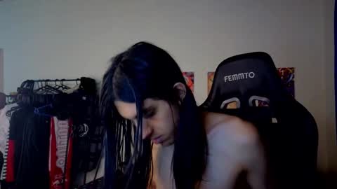 angelito tu novio online show from 10-27-25, 01:09