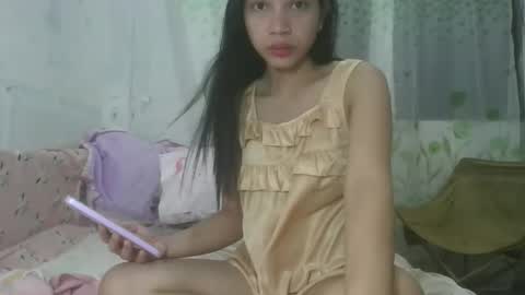 Snapshot of grace_dear chatting on 03-08-26, 12:42 luckygirl online show from 03-08-26, 12:42