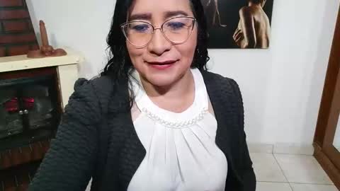 grace_mature_milf online show from 12-18-25, 10:43