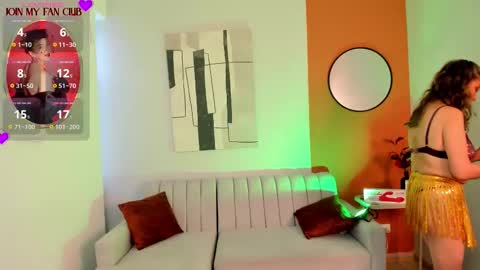 Zuly online show from 10-31-25, 09:16