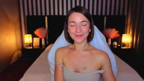 gracefulmichelle online show from 07-22-26, 08:44