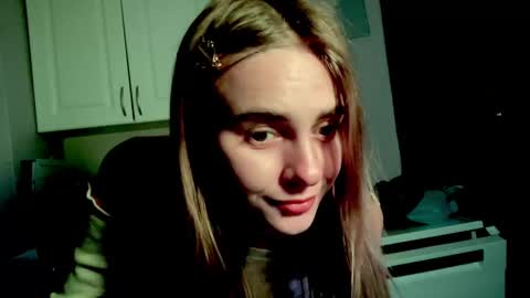 Snapshot of gracetorrezz chatting on 02-13-25, 08:06 gracetorrezz online show from 02-13-25, 08:06