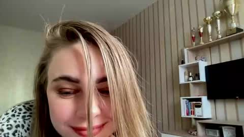 Snapshot of gracetorrezz chatting on 10-20-25, 01:11 gracetorrezz online show from 10-20-25, 01:11