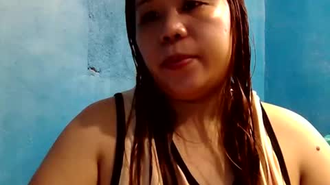 Snapshot of graciabuttercup chatting on 05-10-26, 02:17 gracia online show from 05-10-26, 02:17