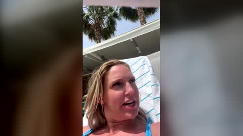 Gracie Mae online show from 04-22-26, 08:10