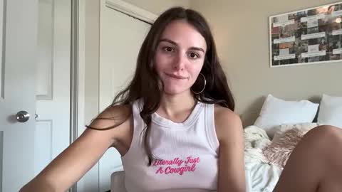 Gracie Smith online show from 06-10-26, 07:13