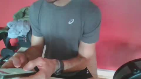 Snapshot of grandbi chatting on 02-05-26, 02:43 grandbi online show from 02-05-26, 02:43