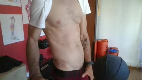 Snapshot of grandbi chatting on 04-23-26, 01:46 grandbi online show from 04-23-26, 01:46