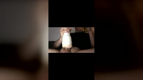 Snapshot of granddanoisx chatting on 05-14-26, 07:42 Great Dane online show from 05-14-26, 07:42