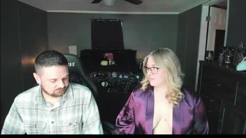 Snapshot of graniteaura chatting on 05-15-26, 11:34 graniteaura online show from 05-15-26, 11:34