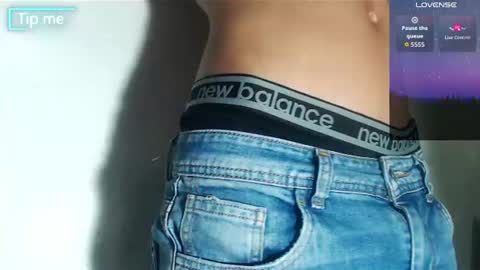 Snapshot of grayhorny chatting on 06-18-26, 03:18 Gray online show from 06-18-26, 03:18