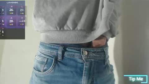 Snapshot of grayhorny chatting on 06-28-26, 03:01 Gray online show from 06-28-26, 03:01