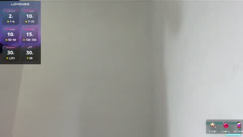 Snapshot of grayhorny chatting on 07-20-26, 04:49 Gray online show from 07-20-26, 04:49