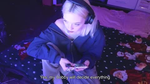 Snapshot of graylovescookies chatting on 12-27-24, 05:59 graylovescookies online show from 12-27-24, 05:59