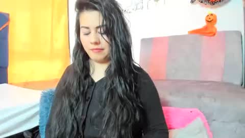 Greace online show from 10-29-25, 03:25