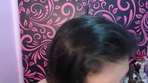 Isabella online show from 02-16-26, 11:17