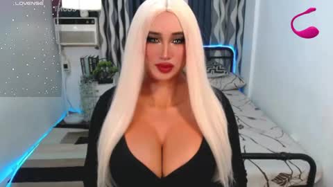 PAULATHEONE online show from 04-20-26, 08:17