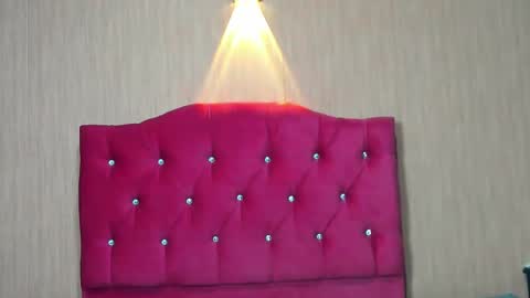 Snapshot of greciaruiz chatting on 12-18-24, 10:19 GreciaRuiz online show from 12-18-24, 10:19