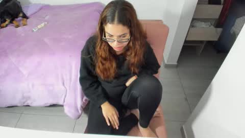 GreciaRuiz online show from 02-26-26, 01:37