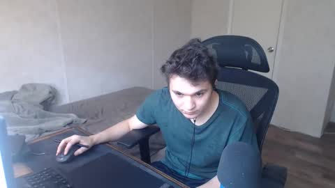 Snapshot of greendynomite_04 chatting on 05-18-26, 05:30 greendynomite_04 online show from 05-18-26, 05:30