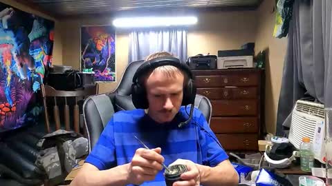 Snapshot of greenlungs8195 chatting on 03-08-26, 09:13 Greenlungs8195 online show from 03-08-26, 09:13