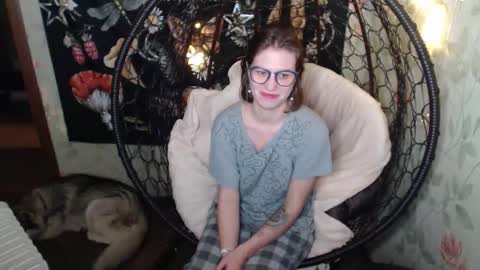 Lina online show from 11-15-25, 07:27