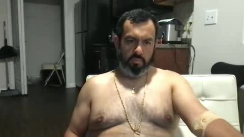 Snapshot of greg78652 chatting on 10-15-25, 02:33 greg78652 online show from 10-15-25, 02:33