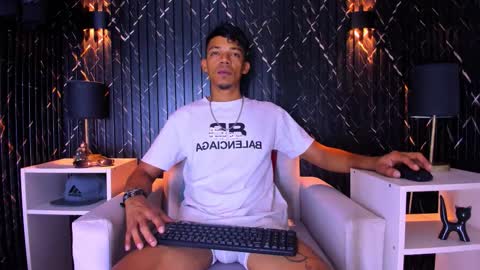 Snapshot of gregory_sforza chatting on 09-16-25, 01:34 GregorySforza online show from 09-16-25, 01:34
