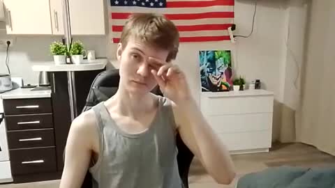 Felix online show from 04-23-26, 02:46