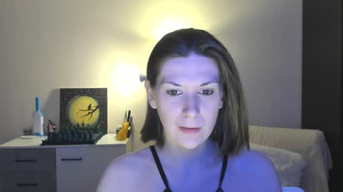 Snapshot of gretamiln chatting on 12-08-24, 08:58 Greta online show from 12-08-24, 08:58