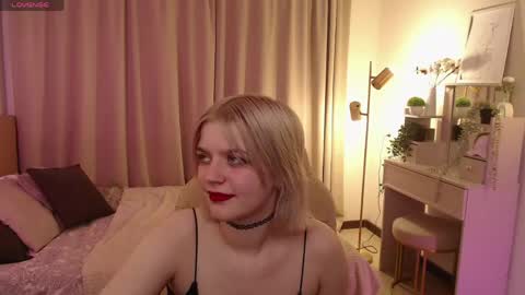 Snapshot of gretchen_mol chatting on 06-04-26, 07:36 gretchen_mol online show from 06-04-26, 07:36