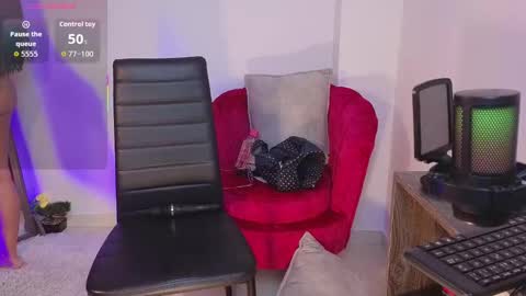 Jenny online show from 09-19-25, 10:38