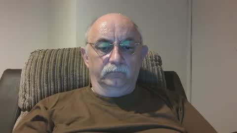 Snapshot of grey_dom chatting on 07-12-26, 09:55 Master Sir online show from 07-12-26, 09:55