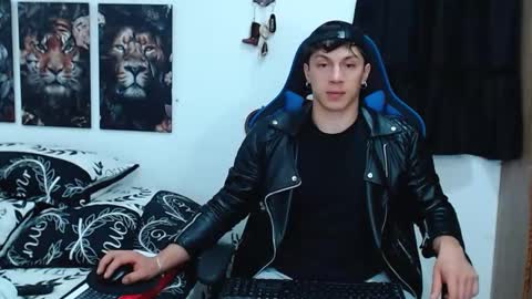 griego01 online show from 03-03-25, 02:36