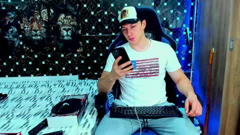 Snapshot of griego01 chatting on 05-29-26, 05:05 griego01 online show from 05-29-26, 05:05
