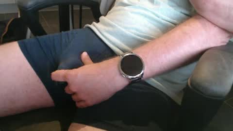 Snapshot of griesie chatting on 06-16-26, 10:01 Griesie online show from 06-16-26, 10:01
