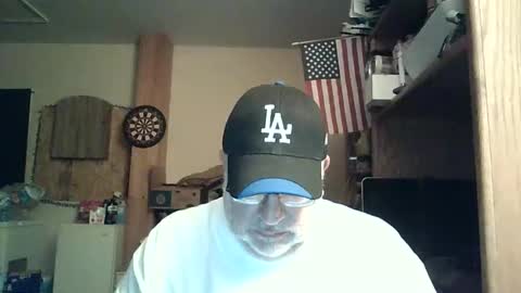 gripthisniceandhard001 online show from 12-21-25, 06:53