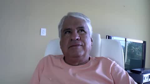 Snapshot of grisa01 chatting on 05-15-26, 12:12 grisa01 online show from 05-15-26, 12:12