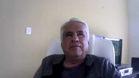 Snapshot of grisa01 chatting on 05-27-26, 01:08 grisa01 online show from 05-27-26, 01:08