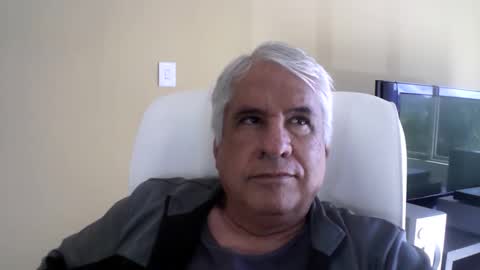Snapshot of grisa01 chatting on 06-03-26, 02:33 grisa01 online show from 06-03-26, 02:33