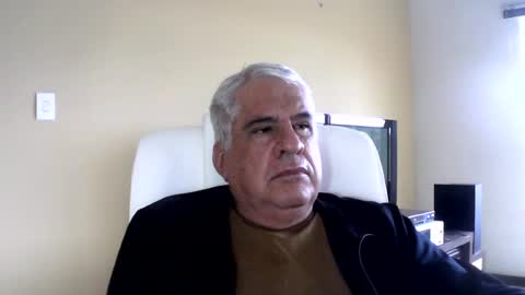 Snapshot of grisa01 chatting on 06-14-26, 01:46 grisa01 online show from 06-14-26, 01:46