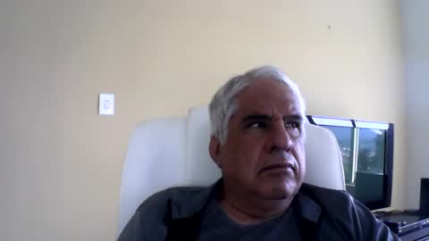 Snapshot of grisa01 chatting on 07-05-26, 12:34 grisa01 online show from 07-05-26, 12:34