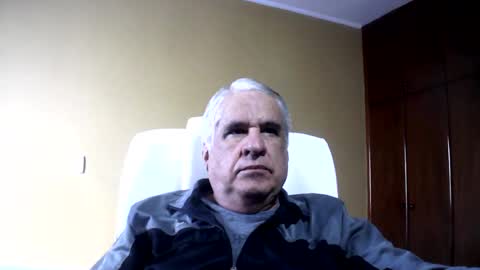 Snapshot of grisa01 chatting on 07-27-26, 12:34 grisa01 online show from 07-27-26, 12:34