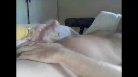 Snapshot of grittslappa chatting on 10-05-25, 01:37 grittslappa online show from 10-05-25, 01:37