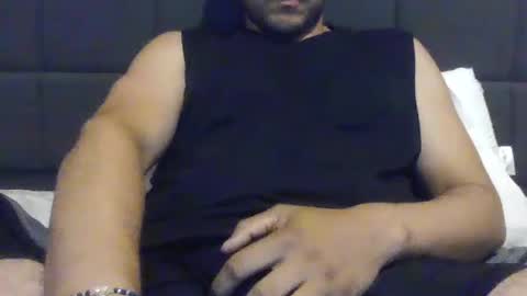 Snapshot of grnde789 chatting on 08-10-26, 02:37 grnde789 online show from 08-10-26, 02:37
