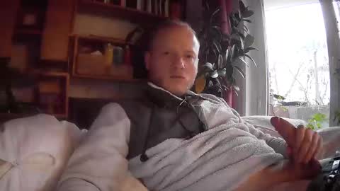 Snapshot of gruendamien chatting on 01-20-25, 02:57 gruendamien online show from 01-20-25, 02:57