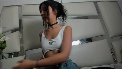 Snapshot of grupojade chatting on 02-07-25, 12:20 grupojade online show from 02-07-25, 12:20